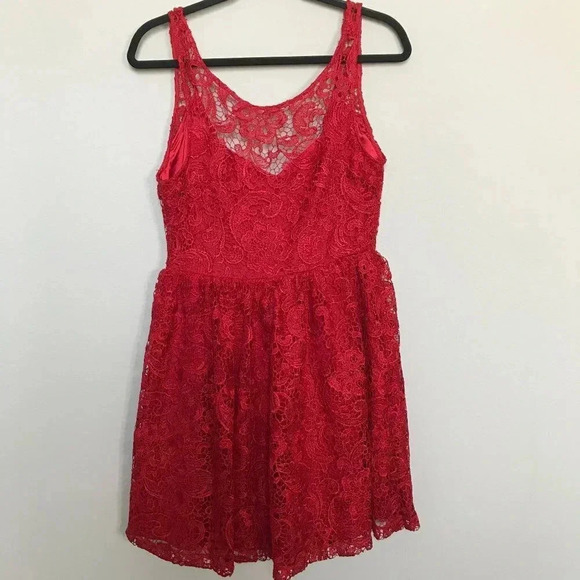 Francesca's Jun & Ivy Red Lace Dress - Picture 1 of 4